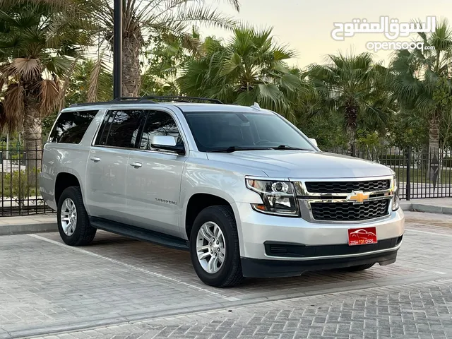 *CHEVROLET SUBURBAN* __Model: 2020 Mid option