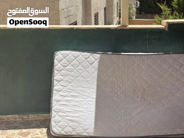 فرشة مستعملة للبيع