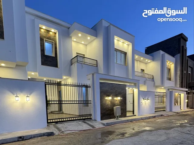 310 m2 5 Bedrooms Townhouse for Sale in Tripoli Khallet Alforjan