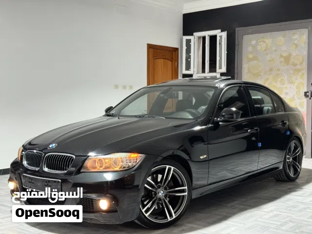بي ام دبليو 328i 2009 نظيفة الله يبارك درجة أولى.