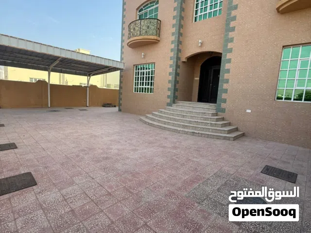 للايجار فيلا