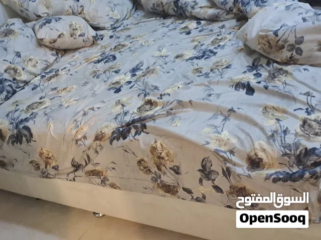200x200 bedbox with mattress, excellent condition   2 sets available  pick up juffair