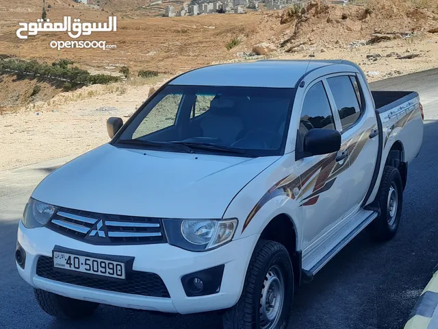 بكب ميتسوبيشي l200 4×4 2014 بحالة ممتازة جدا