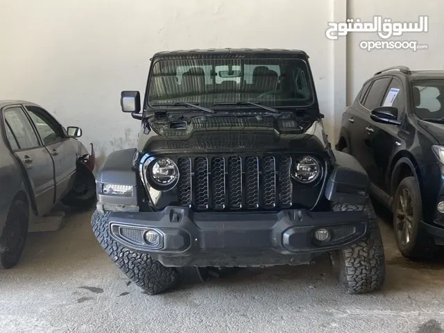 jeep gladiator 4X4 2023 جيب جلاديتر (SPORT)