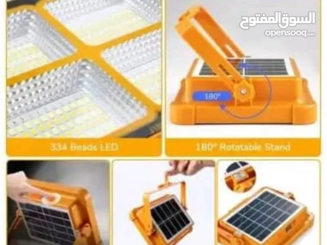 كشاف إضاءة (سولار) تدعم شحن الطاقة الشمسية وتشحن كهرباء