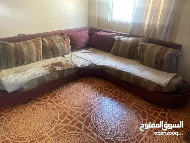 طقم جلوس 5 مقاعد - كورنر متصل - مستعمل