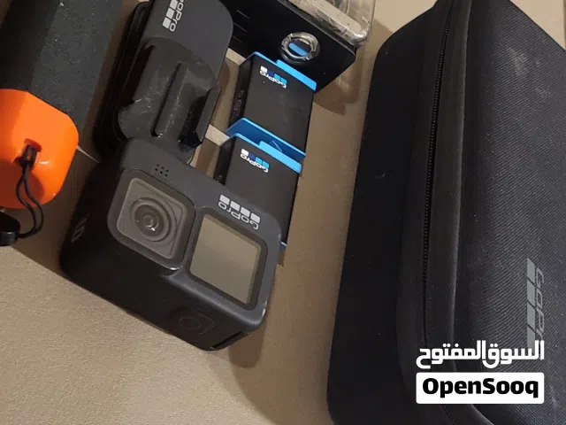 Go pro 9 + اكسسوارات اصليه