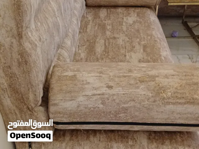 جلسة ارضية