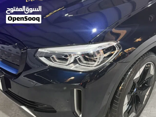 2021 بي ام دبليو الفئة iX iX3