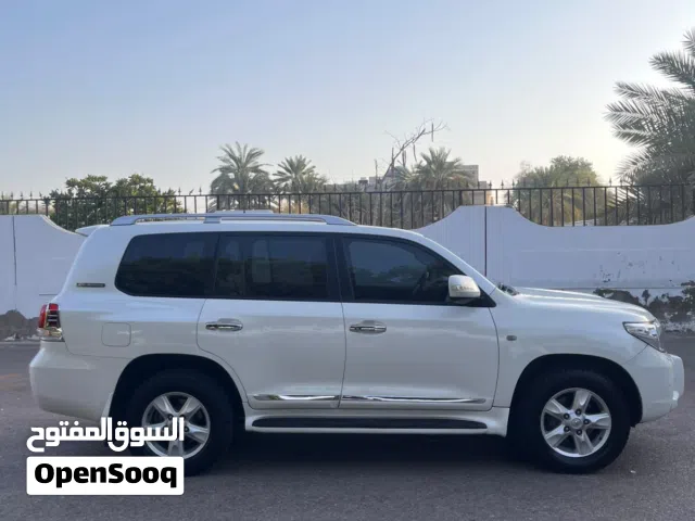 2011 Toyota Land Cruiser VXR