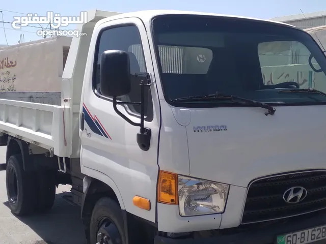 Tipper Hyundai 2018 in Zarqa