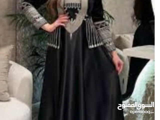 مركز بلقيس للتراث الشعبي وجميع انواع الموديلات العصريه والبدويه وغيرها من موديلات السهره والشبابي