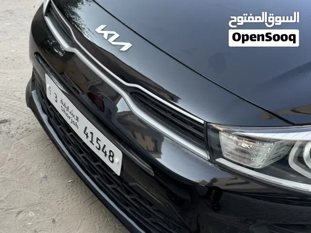 Sedan Kia in Sharjah