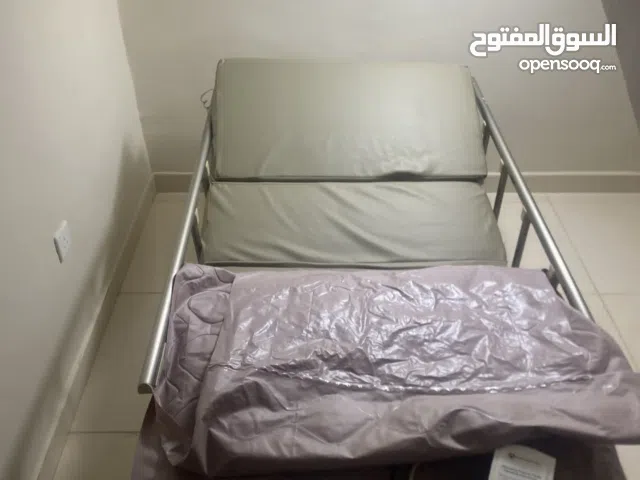 سرير طبي للبيع