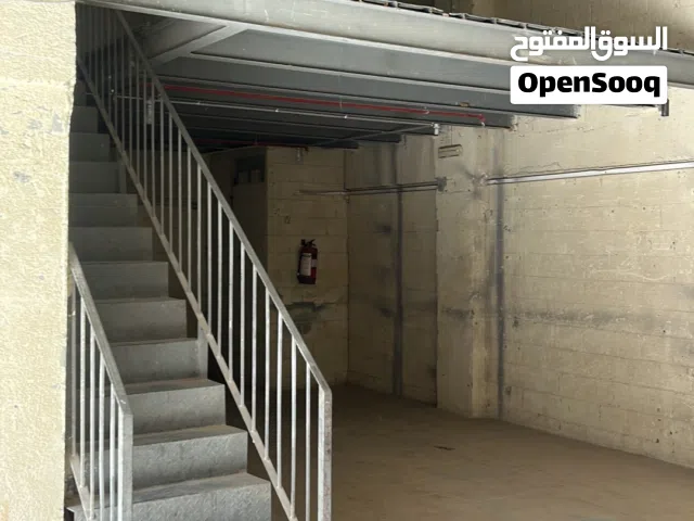 للايجار محلات في الشويخ متشطبة