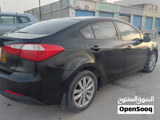 Used Kia Cerato in Tripoli