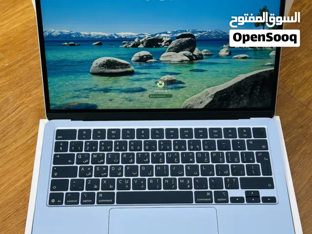 MacBook Air M4 13-inch with 16 GB RAM and 256 GB storage good condition one month shop warranty.