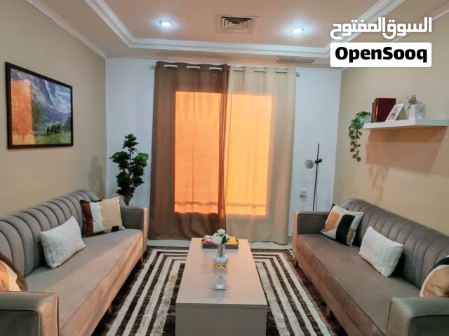 كنبتين جلوس