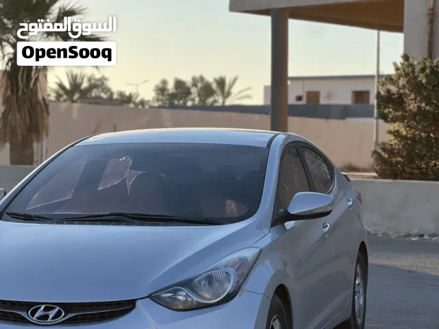 2012 هيونداي النترا GL