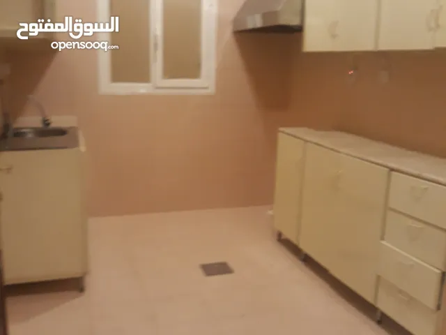 150 m2 3 Bedrooms Apartments for Rent in Al Ahmadi Mangaf
