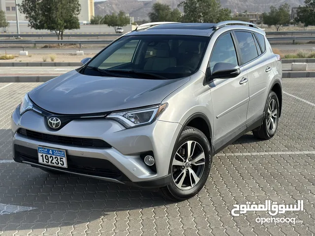 Toyota RAV 4 2017 in Al Dhahirah