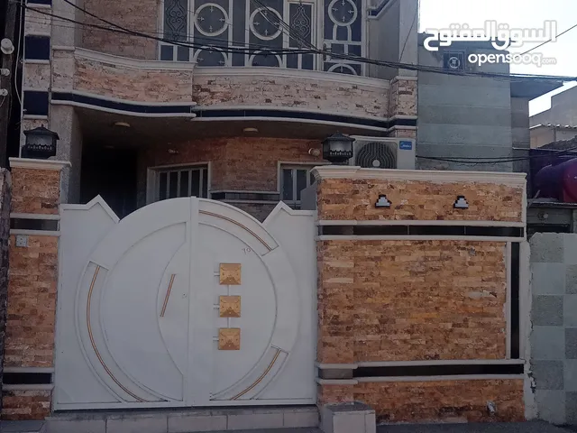115 m2 4 Bedrooms Townhouse for Sale in Baghdad Hurriya