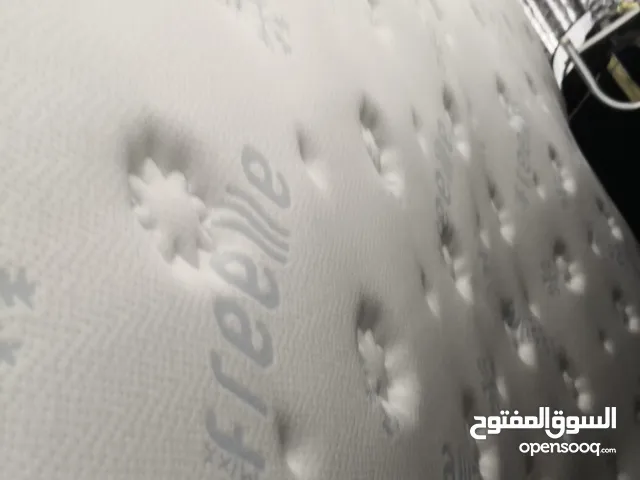 مرتبة جديدة غير مستعملة ، New Mattres