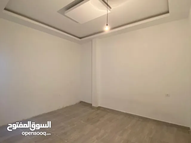 منزل ارضي جديد مستقل خلف جامعة ناصر