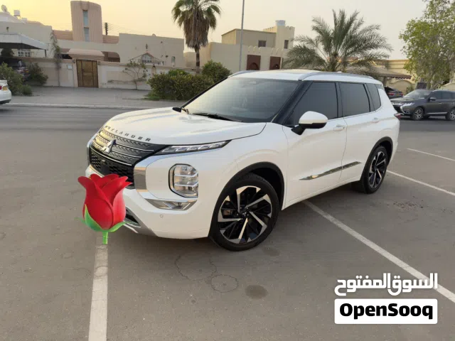 اوتلاندر رقم واحد فل الفل كالجديده بسعر مناسب جدا