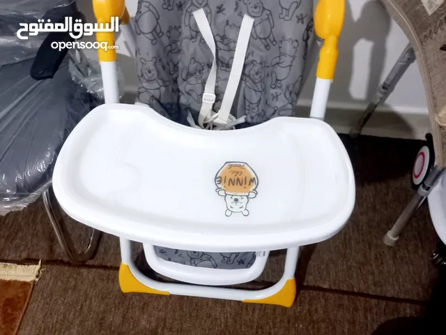كرسي اكل اطفال ايطالي ينزل ويرقى سعر حررق