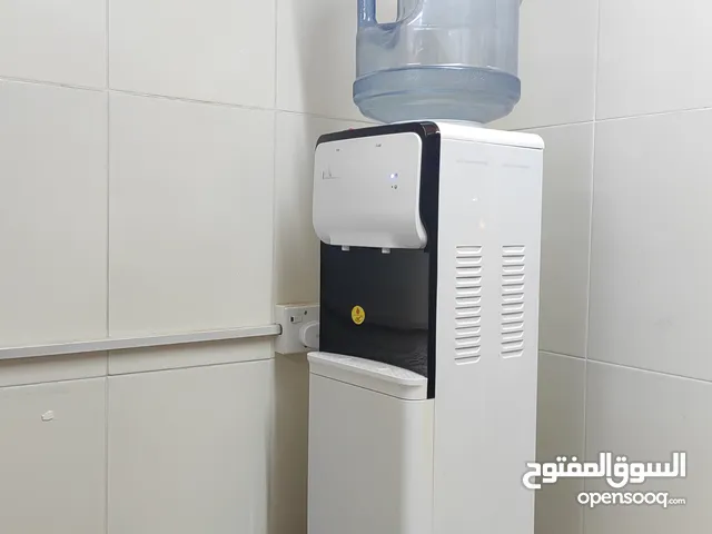 ثلاجة ماء للبيع فرصة ممتازة مع الأوراق