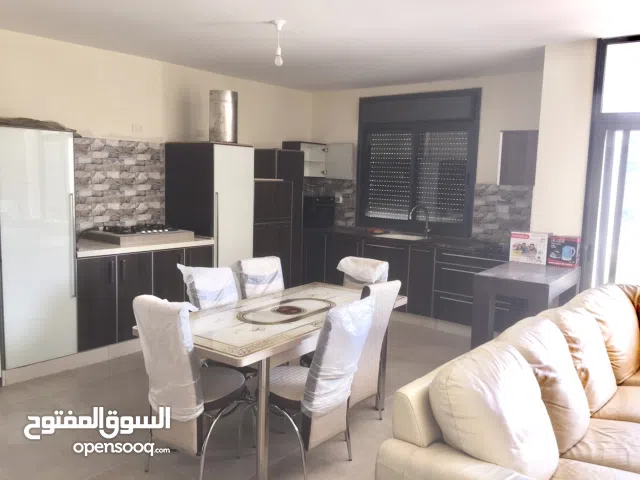 160 m2 3 Bedrooms Apartments for Rent in Ramallah and Al-Bireh Al Tira
