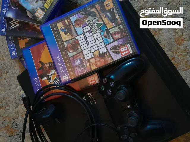 PlayStation 4 PlayStation for sale in Al Dakhiliya