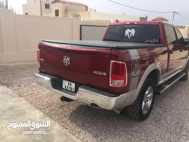 للبيع بداعي السفر