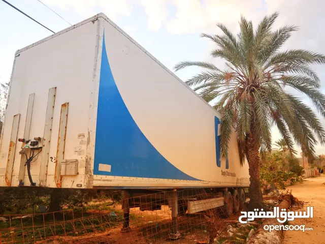 Refrigerator Iveco 2010 in Zawiya