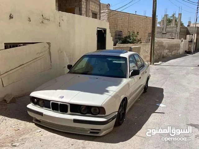 520 1991 للبيع قطع السيارة منفوضه قطعععع فقط