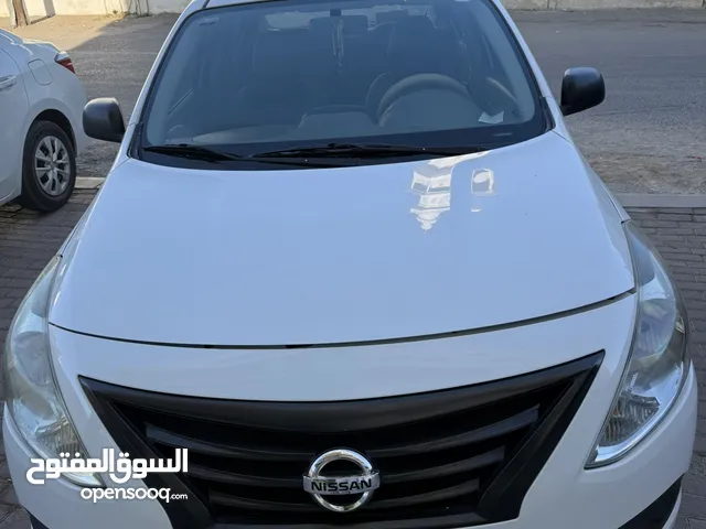 Nissan Sunny, GCC, 2019 model, 96000km
