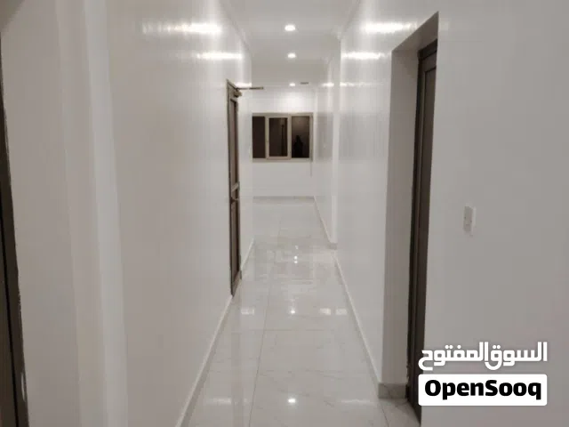180 m2 3 Bedrooms Apartments for Rent in Kuwait City Qairawan