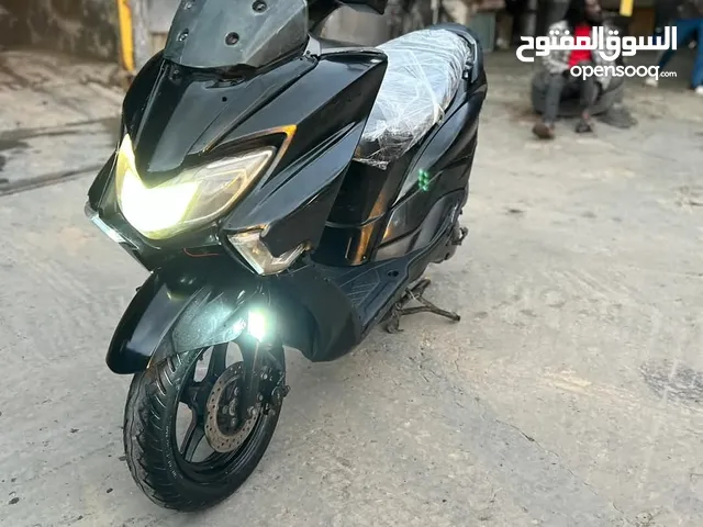 مندوب توصيل وسط مدينة طرابلس