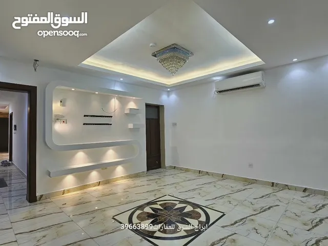 300 m2 4 Bedrooms Apartments for Rent in Muharraq Hidd