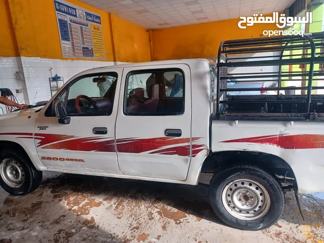 Used Toyota Hilux in Al Madinah