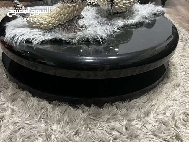 طاولة ضيافة
