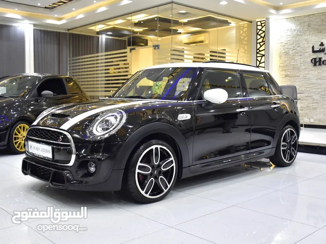 Mini Cooper S ( 2021 Model ) in Black Color GCC Specs