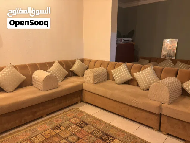 طقم كنب للبيع