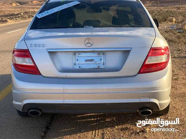 Used Mercedes Benz C-Class in Yafran