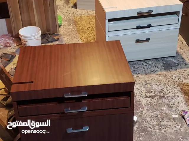 طاولة اللابتوب