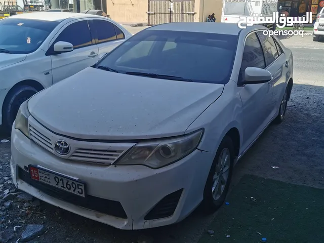 Toyota camry... Model 2012...gcc specifications