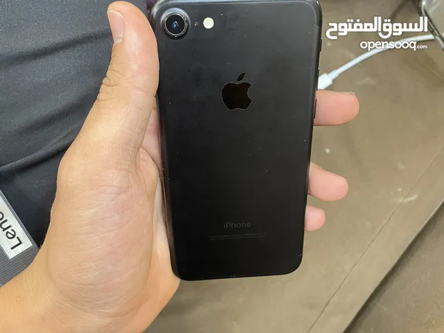 Apple iPhone 7 128 GB in Ajloun
