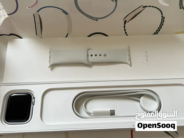 ساعة أبل ووتش Apple Watch series 8 Silver Aluminum Case White Sport       (Band 45MM)