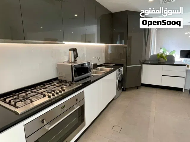 رفاهية ، اطلالات ، متعة وطاقة إيجابية بوليفارد العبدلي اعلان رقم ( A93)